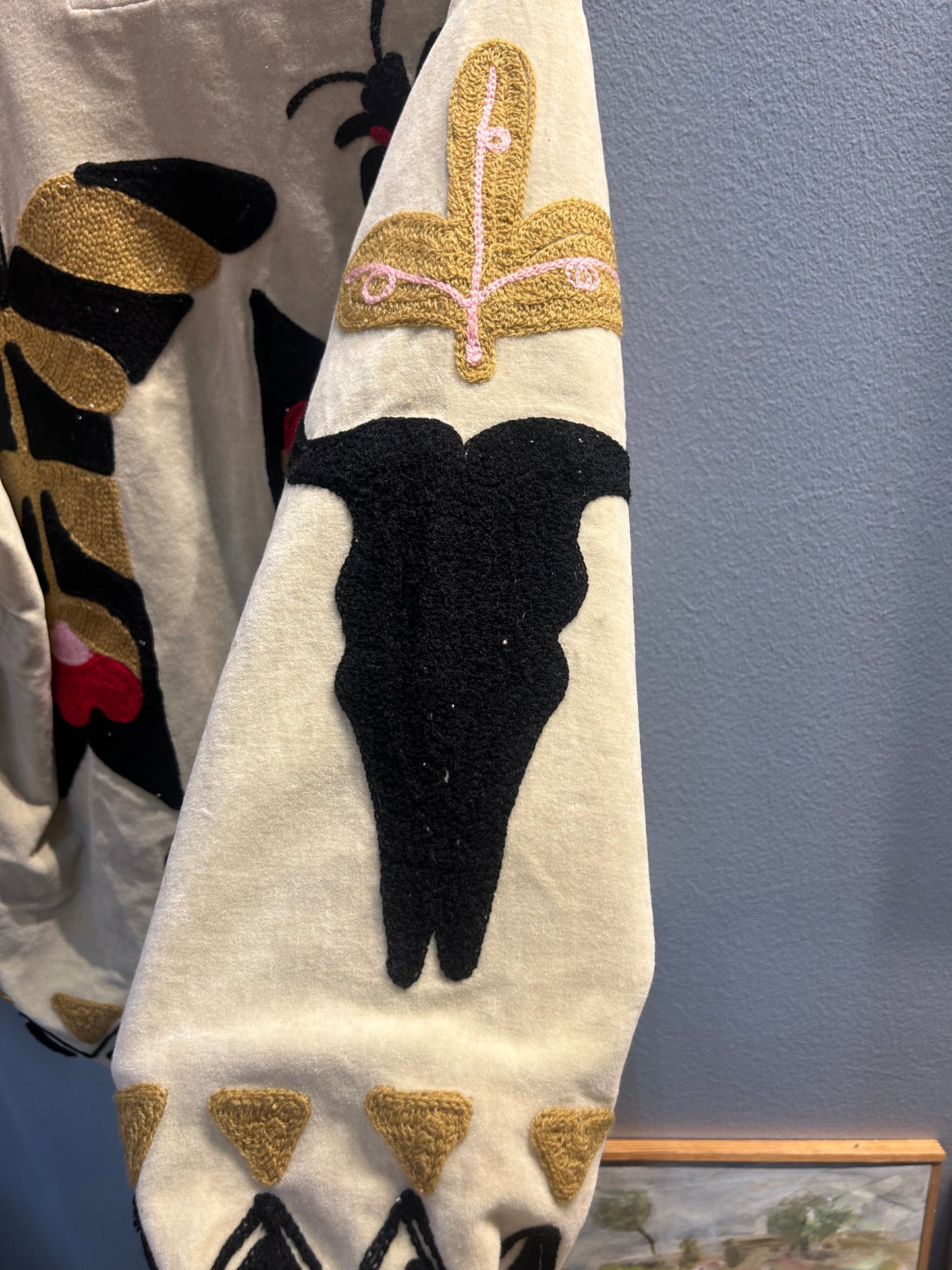 Broderad sammetsjacka